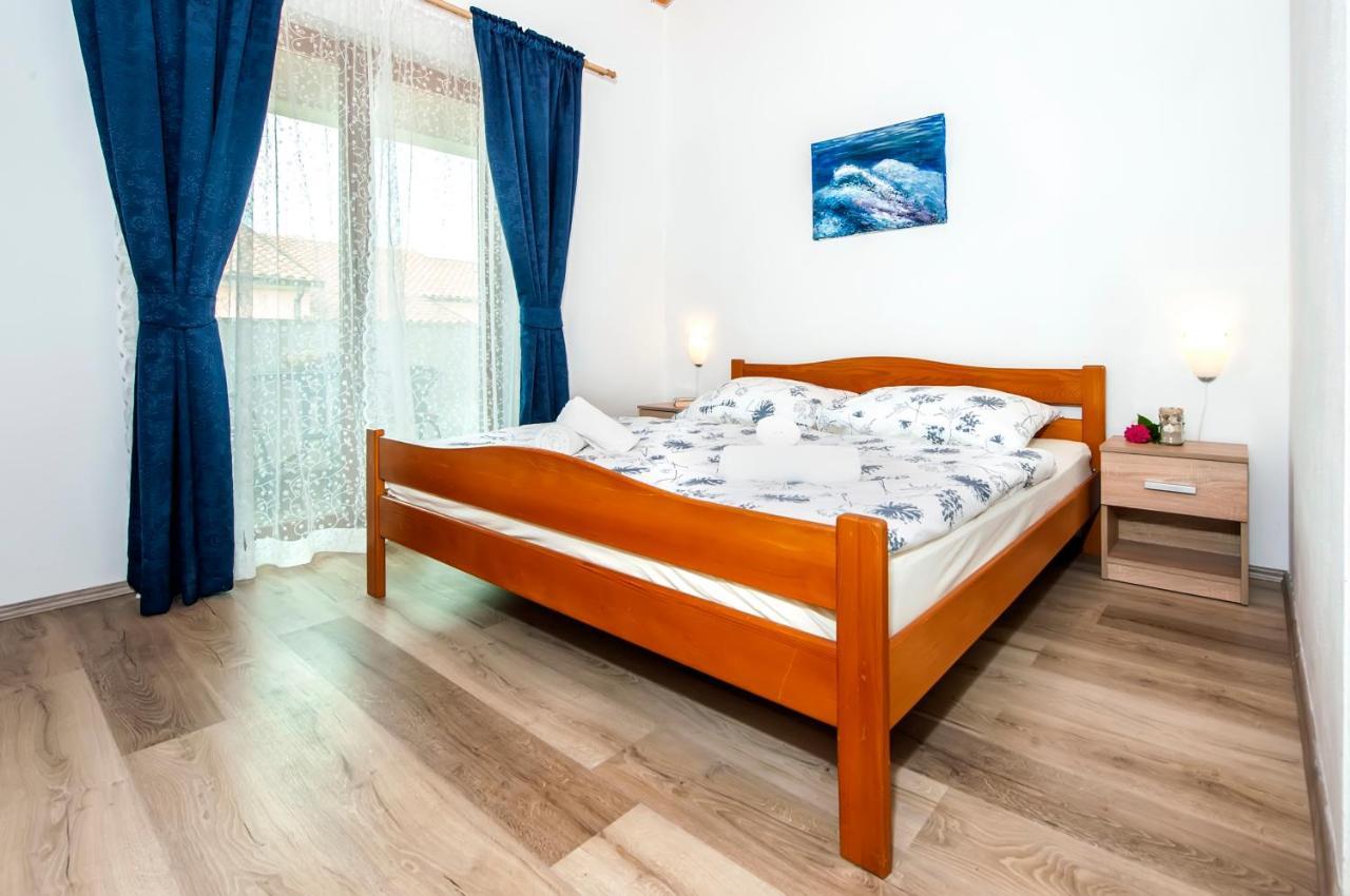 Apartman Near Beach Pelagic Sea View Rovinj Kültér fotó