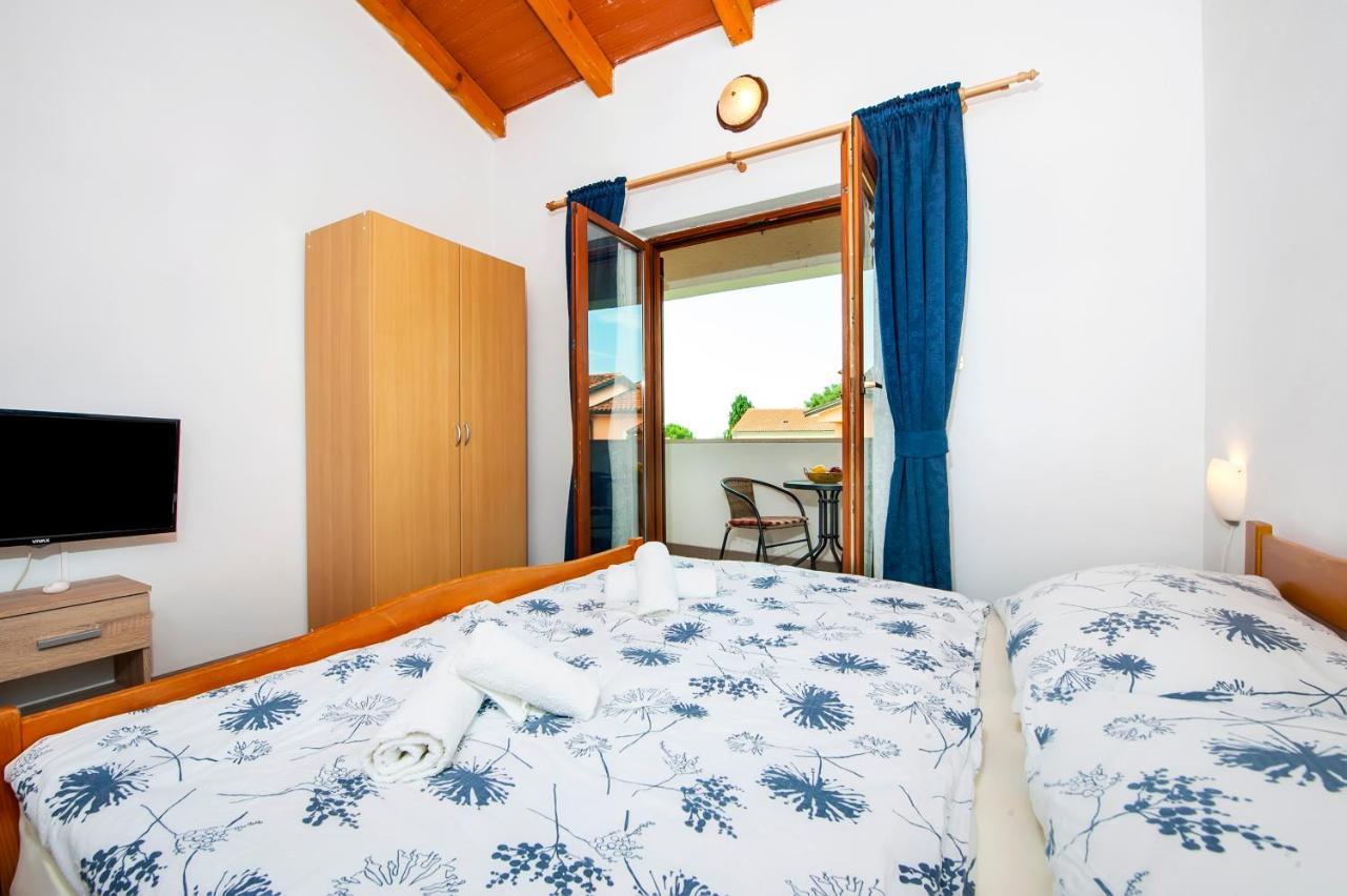 Apartman Near Beach Pelagic Sea View Rovinj Kültér fotó